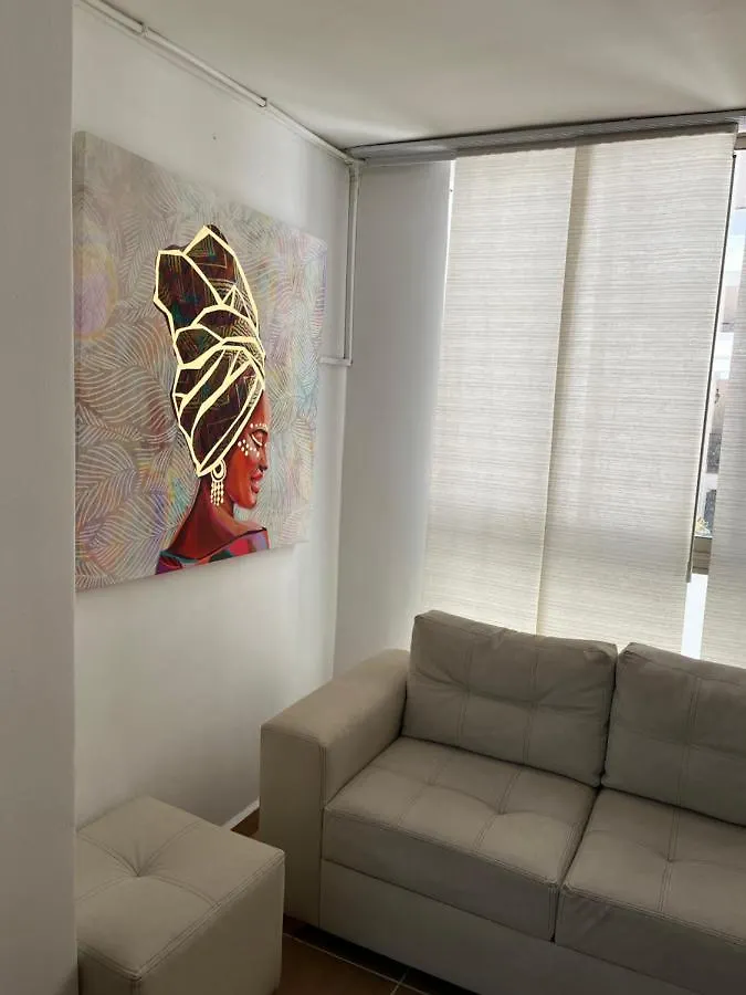 דירה מדיין Laurel De Florida Apto